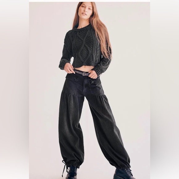 Free People Denim - Free People Lotus Jeans Patch Front Pockets Pleated Cinched Tie Ankles Black